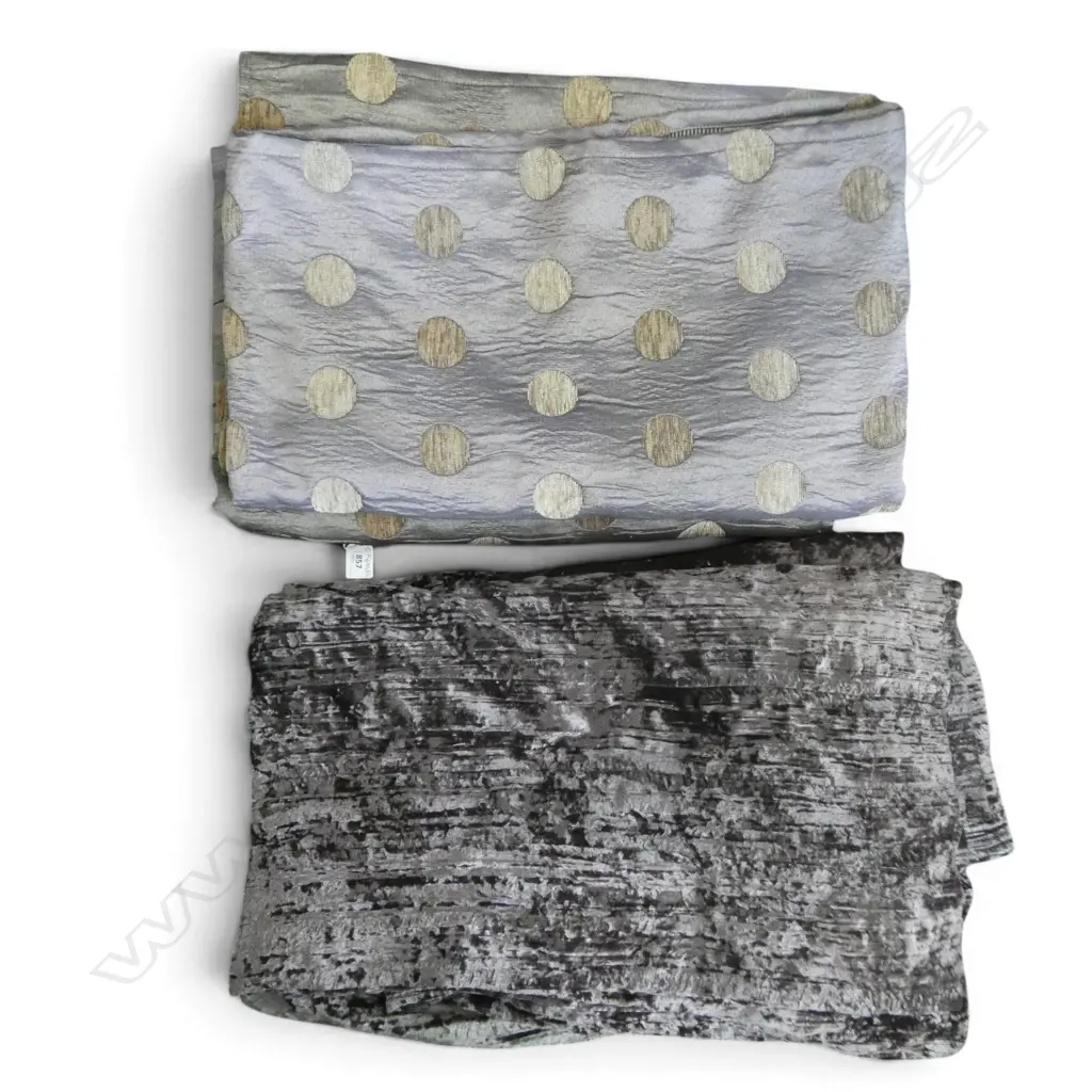 3 PAIRS OF CURTAINS 2 MATCHING 2240 X 1320 And 2130x1100 SOME FADING Image 1++