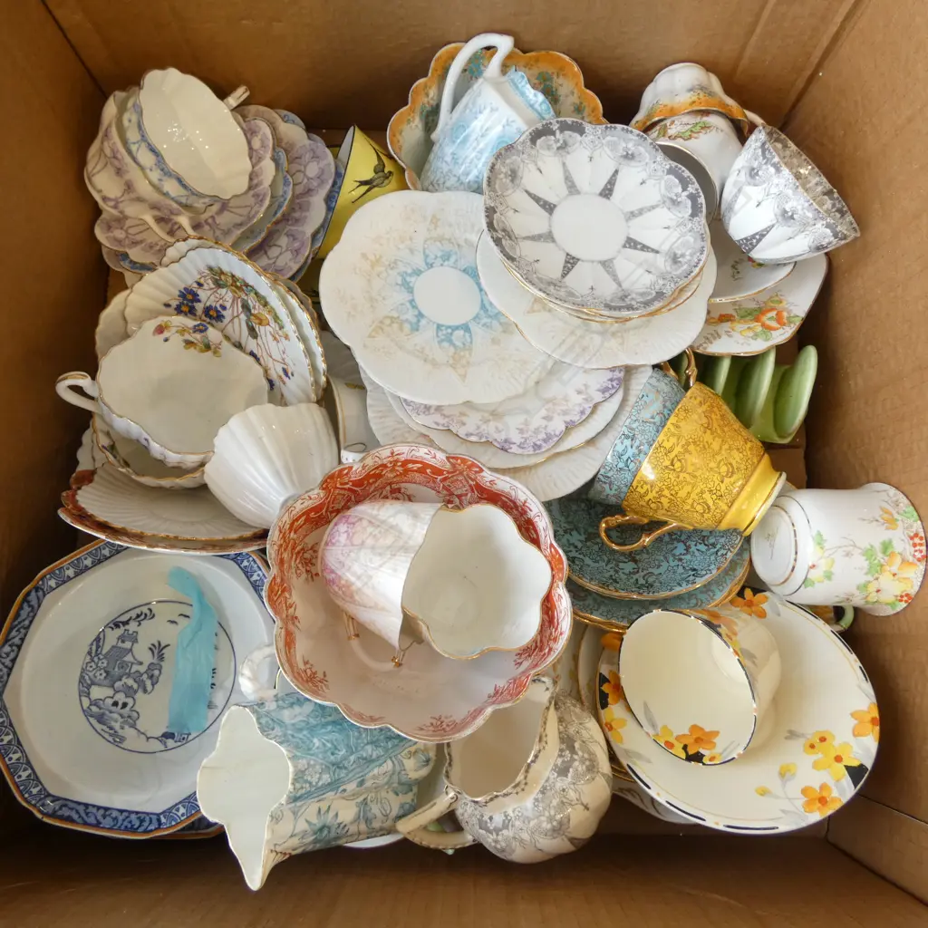 LARGE BOX OF PART CHINA TEASETS PLATES ETC Image 1++
