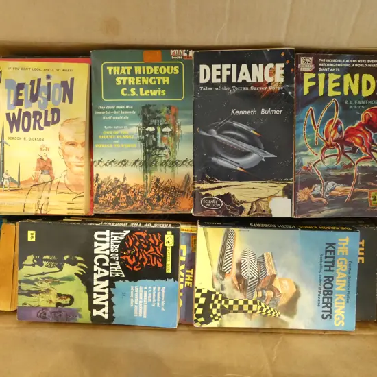 BOX OF SCI FI NOVELS