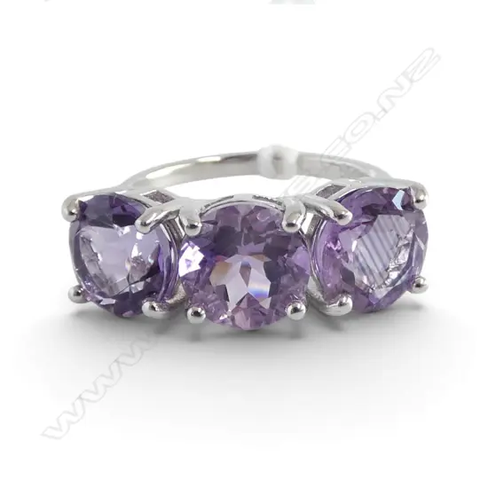 SILVER TRIPLE AMETHYST RING SIZE P