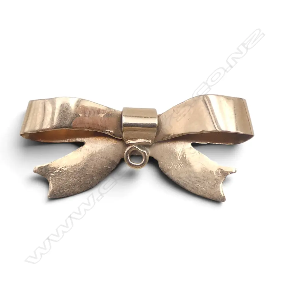 9ct BOW BROOCH 1.4gms Image 1++