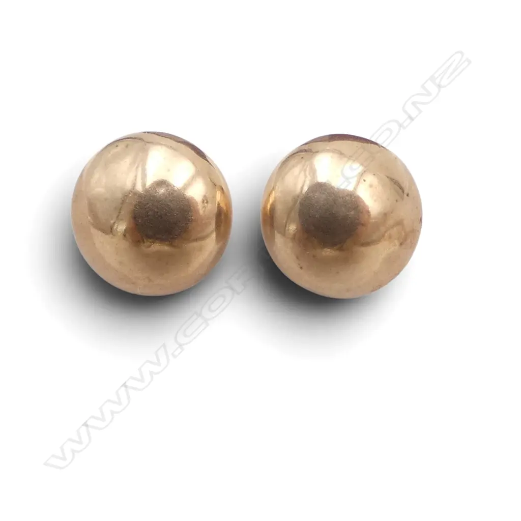 PR 9ct ROSE GOLD DOME FORM STUD EARRINGS w 9ct butterflies 0.6gms  Image 1++