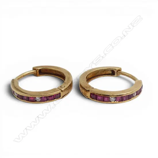 PR 18ct YELLOW GOLD 12 RUBY & 4 DIAMOND (channel set) HOOP EARRINGS 2.73gms