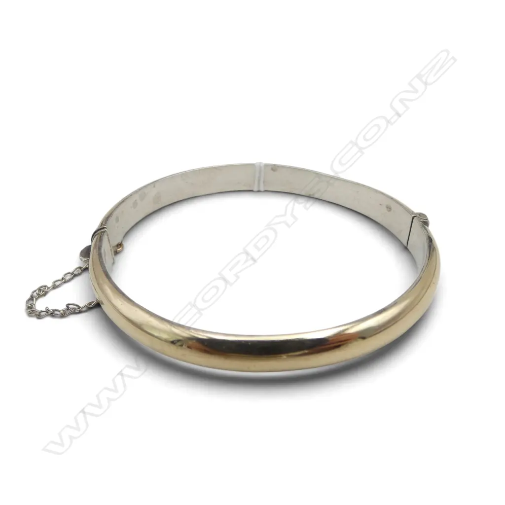 S/SILVER NZ MADE BANGLE WITH GOLD PLATING 12.3GMS Image 1++