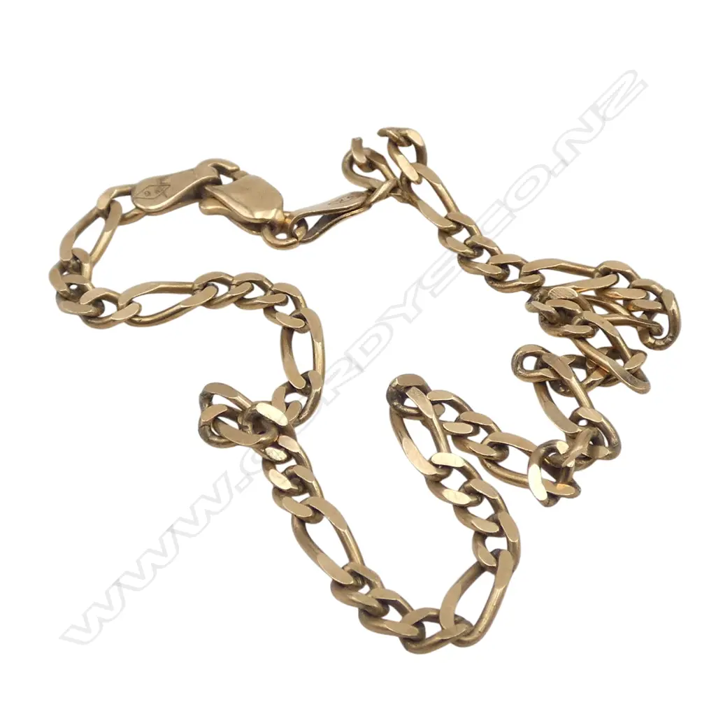 9ct GOLD FLAT CURB LINK BRACELET 3gms Image 1++