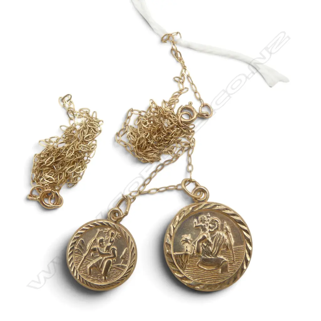 9ct FINE GOLD CHAIN w 2 ST CHRISTOPHER MEDLLIONS, L.400mm + 9ct SCRAP CHAIN, 1.33gm Image 1++