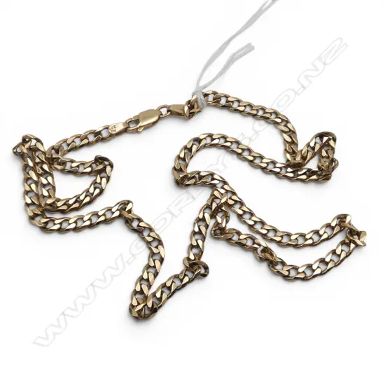 9ct GOLD FLAT CURB LINK NECK CHAIN L.500mm. 18.7gms