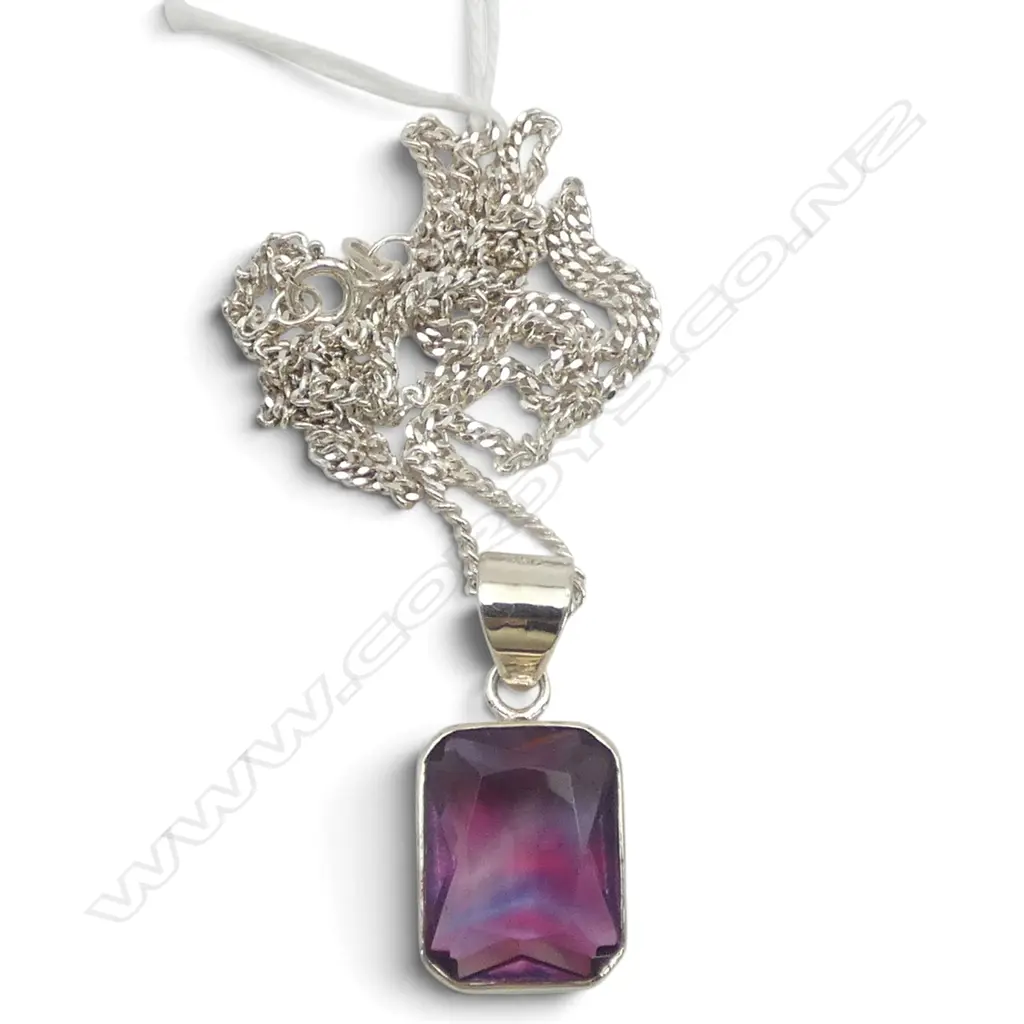 S/SILVER CHAIN WITH MYSTIC TOPAZ PENDANT 500MM LONG 12.2GMS TOTAL WIEGHT Image 1++