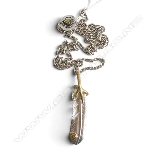 925 SILVER NECKLACE w. FEATHER PENDANT 31gms