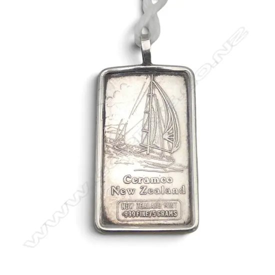 .999 SILVER NZ MINT 5gms INGOT PENDANT 'CERAMCO NEW ZEALAND'