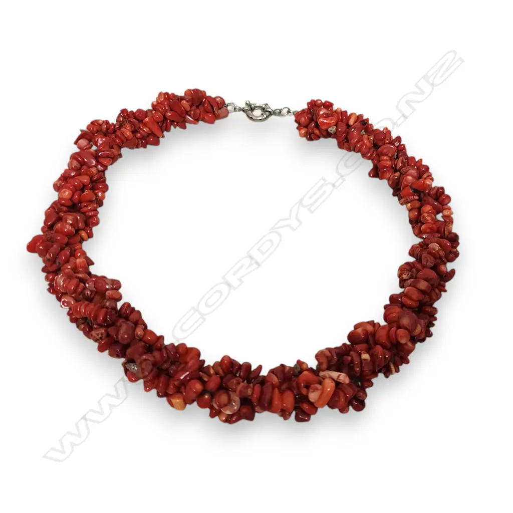 MULTI-STRAND DYED RED CORAL NECKLACE Image 1++