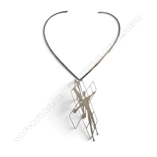 GRAHAM BENNETT LASER CUT PENDANT on stg silver necklet