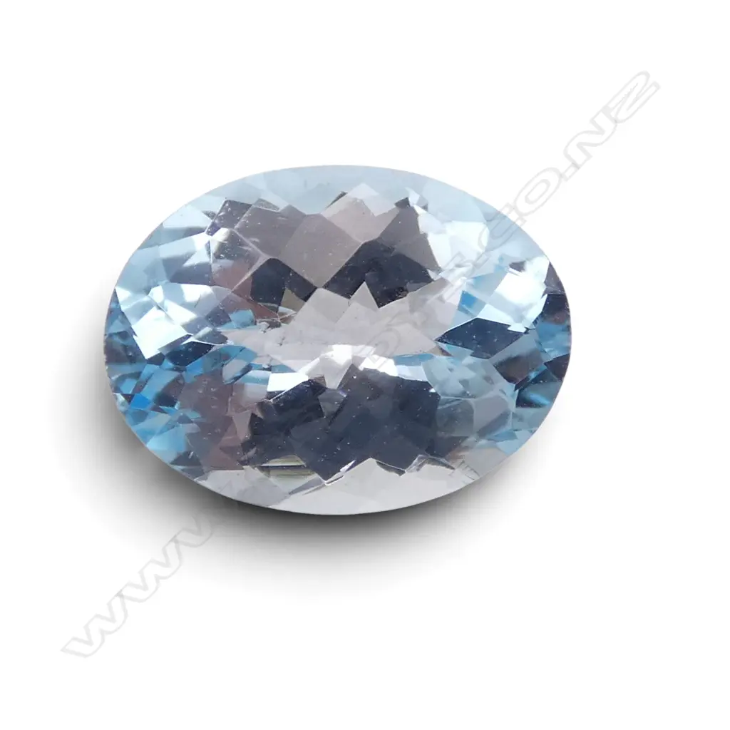 LOOSE OVAL CUT SKY BLUE TOPAZ Image 1++