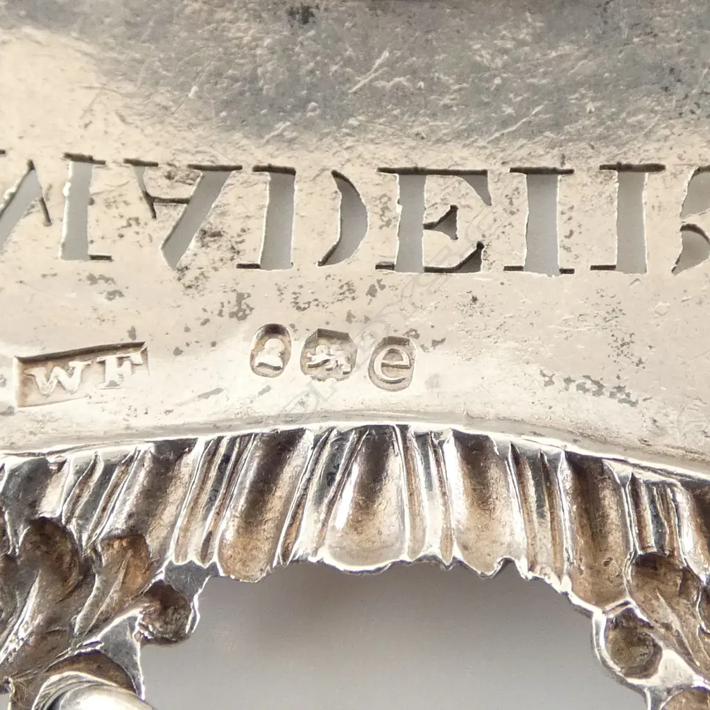 STG SILVER 'MADEIRA' DECANTER LABEL, WILLIAM EATON, LONDON 1820, 21.4gms Image 1++