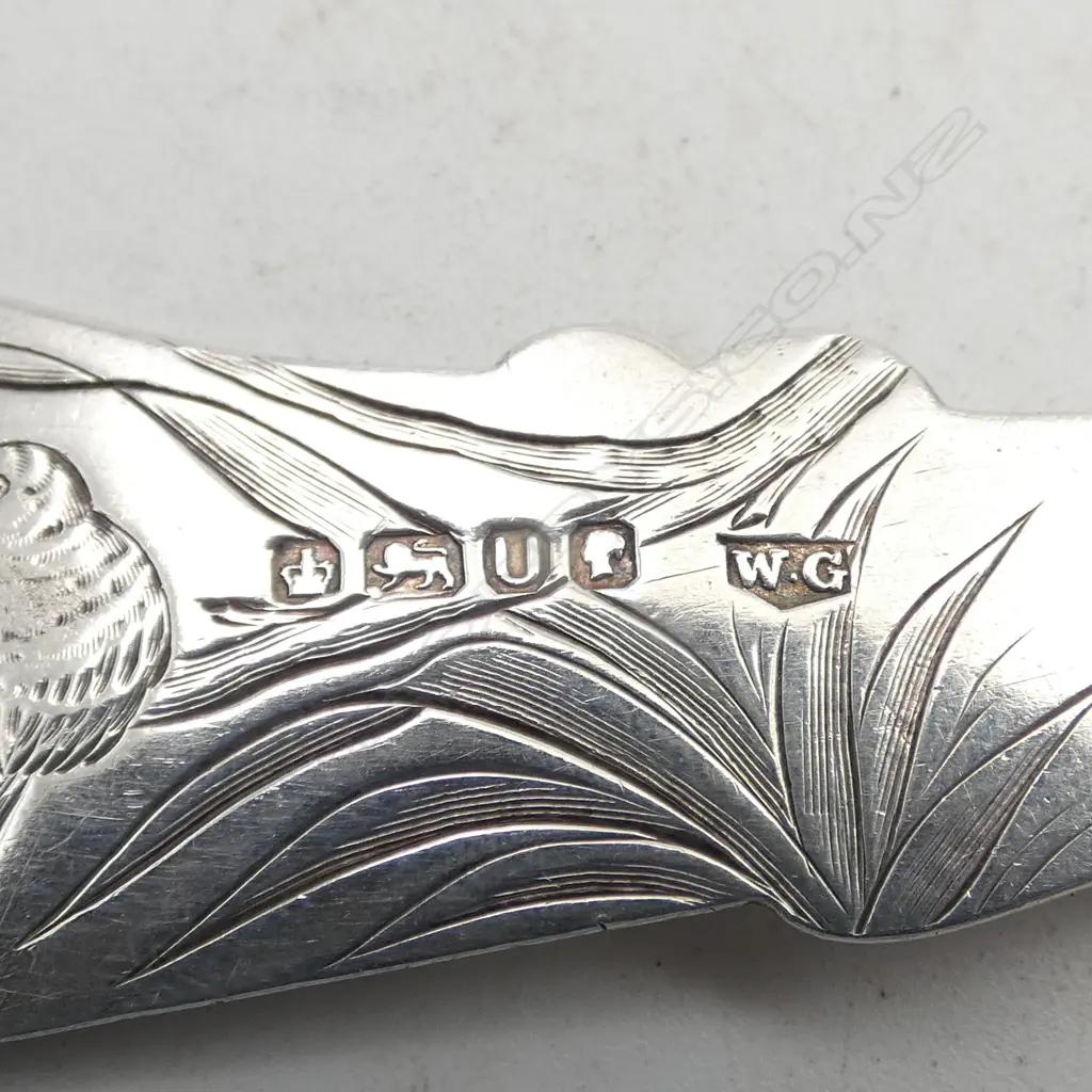 VICTORIAN ENGRAVED STG SILVER & MOP HANDLE KNIFE, SHEFFIELD 1887 Image 1++
