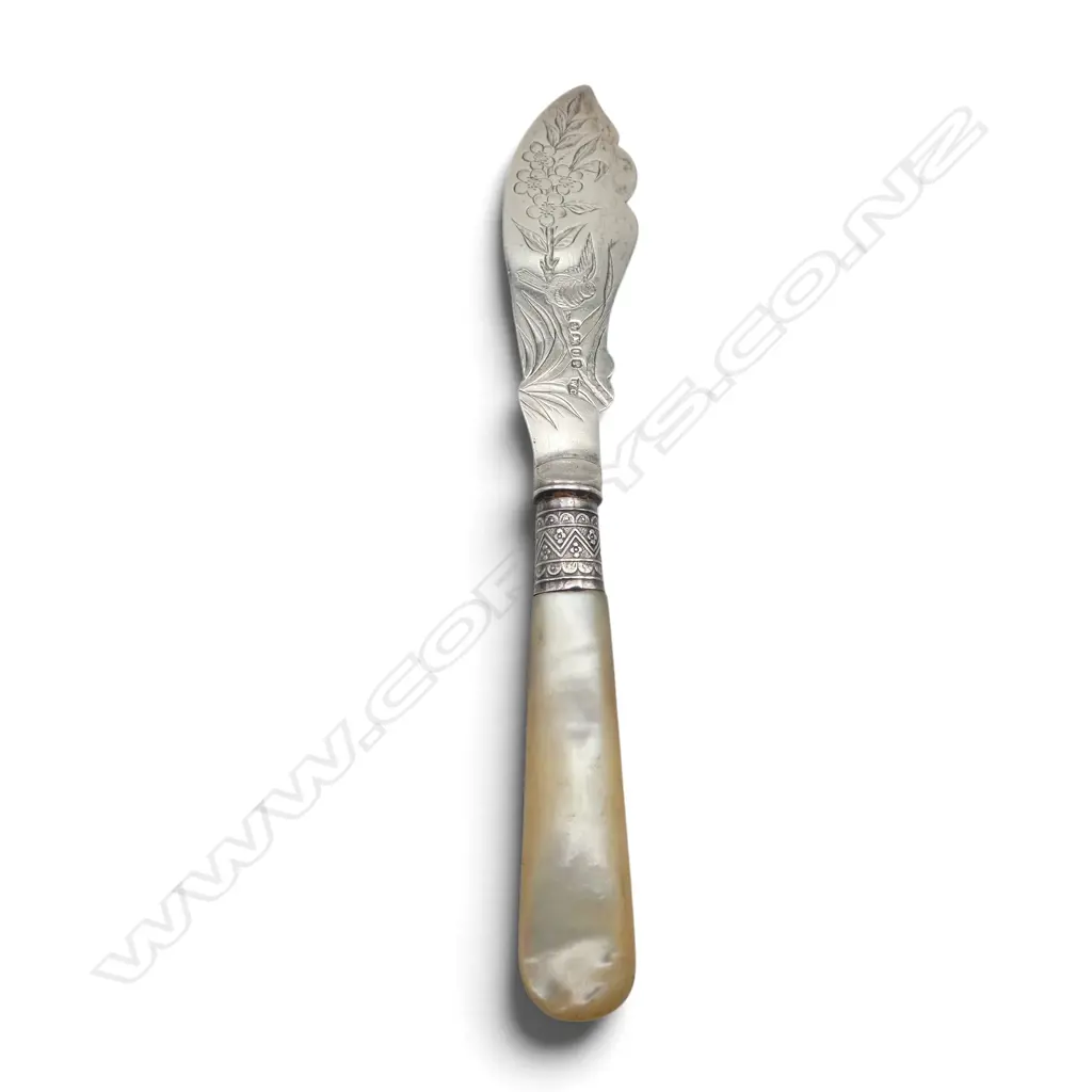VICTORIAN ENGRAVED STG SILVER & MOP HANDLE KNIFE, SHEFFIELD 1887 Image 1++