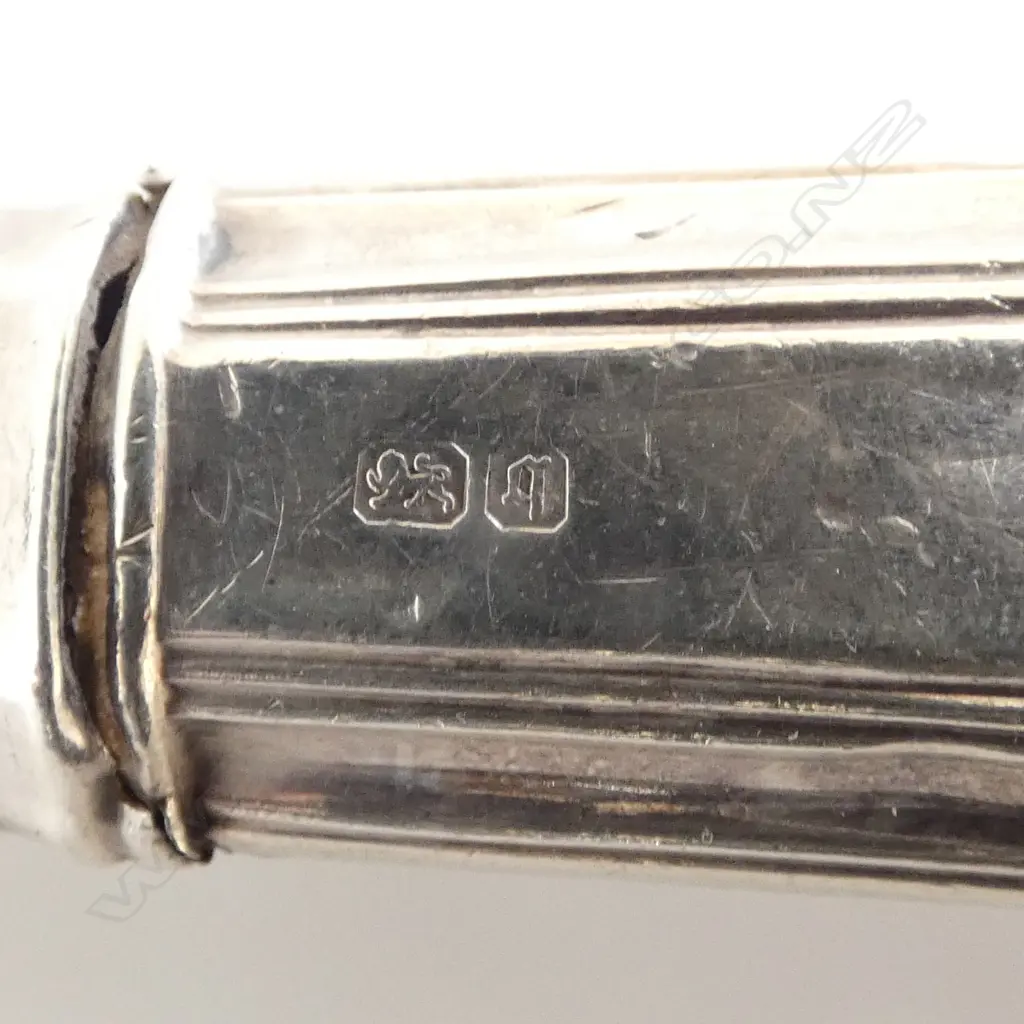 Vintage fish serving lge knife & fork. King's pattern. Knife with silver handle Sheffield 1908. Otherwise silver plate Image 1++
