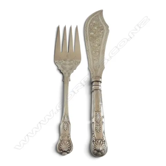 Vintage fish serving lge knife & fork. King's pattern. Knife with silver handle Sheffield 1908. Otherwise silver plate