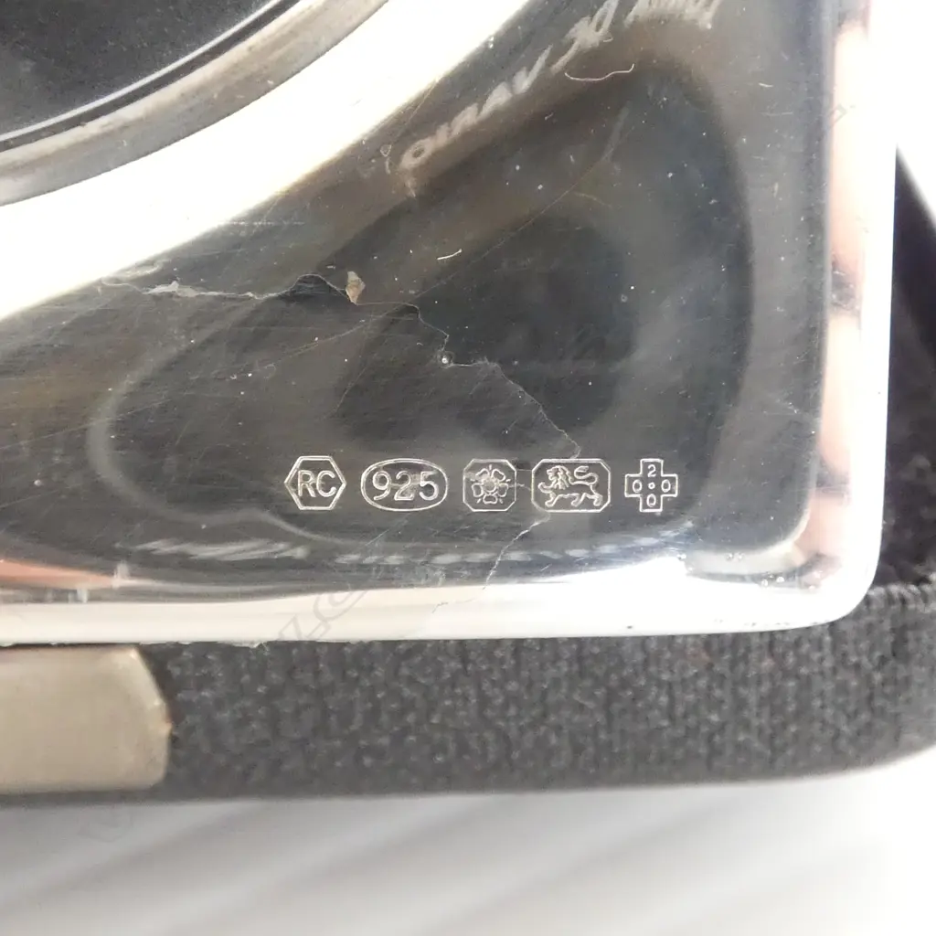 CASED STG SILVER QUARTZ TRAVEL CLOCK, SHEFFIELD, W.110mm Image 1++