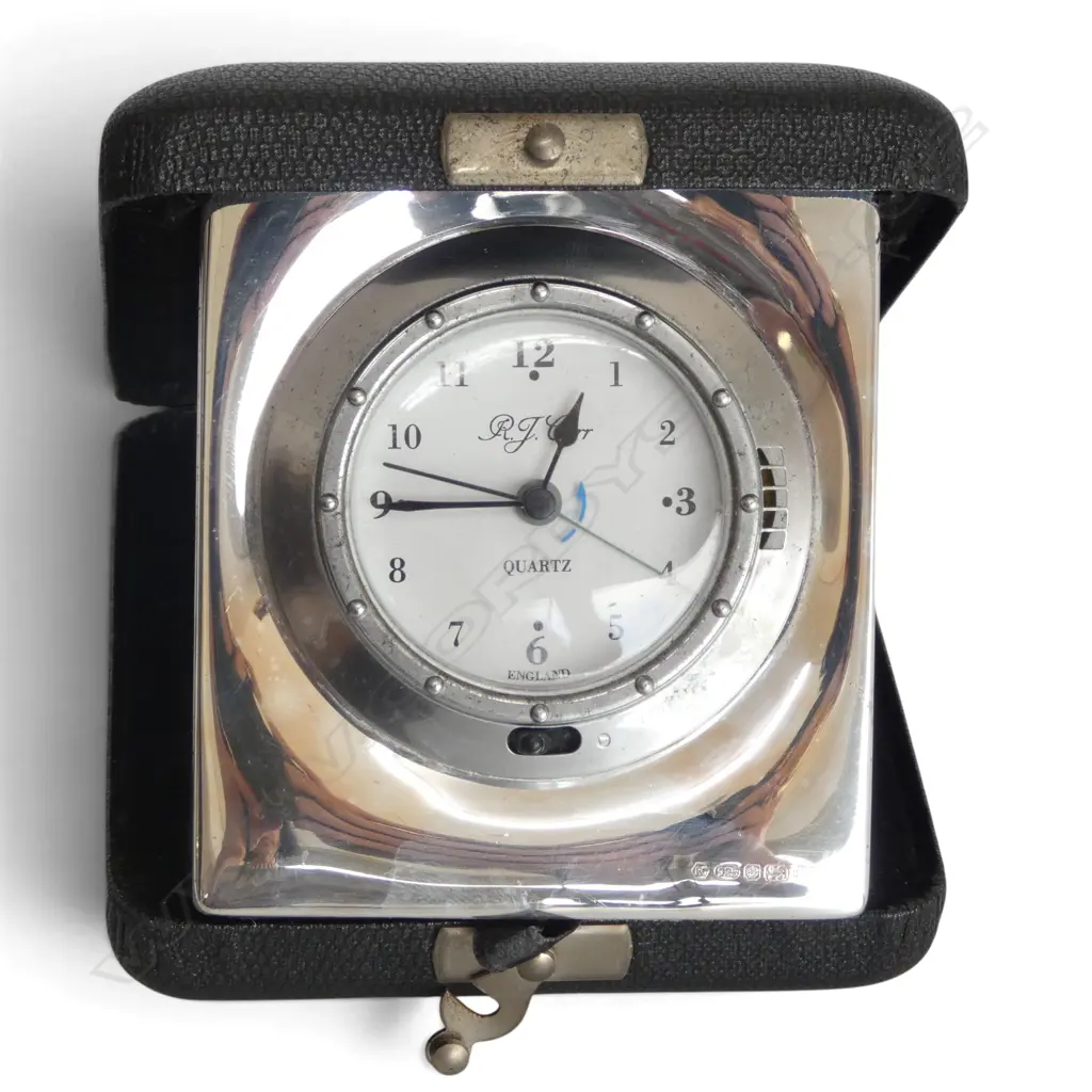 CASED STG SILVER QUARTZ TRAVEL CLOCK, SHEFFIELD, W.110mm Image 1++