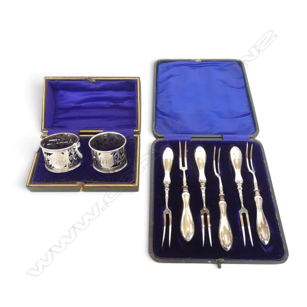 PR STG SILVER NAPKIN RINGS, 30gms + 6 FORKS w. STG SILVER HANDLES Image 1++