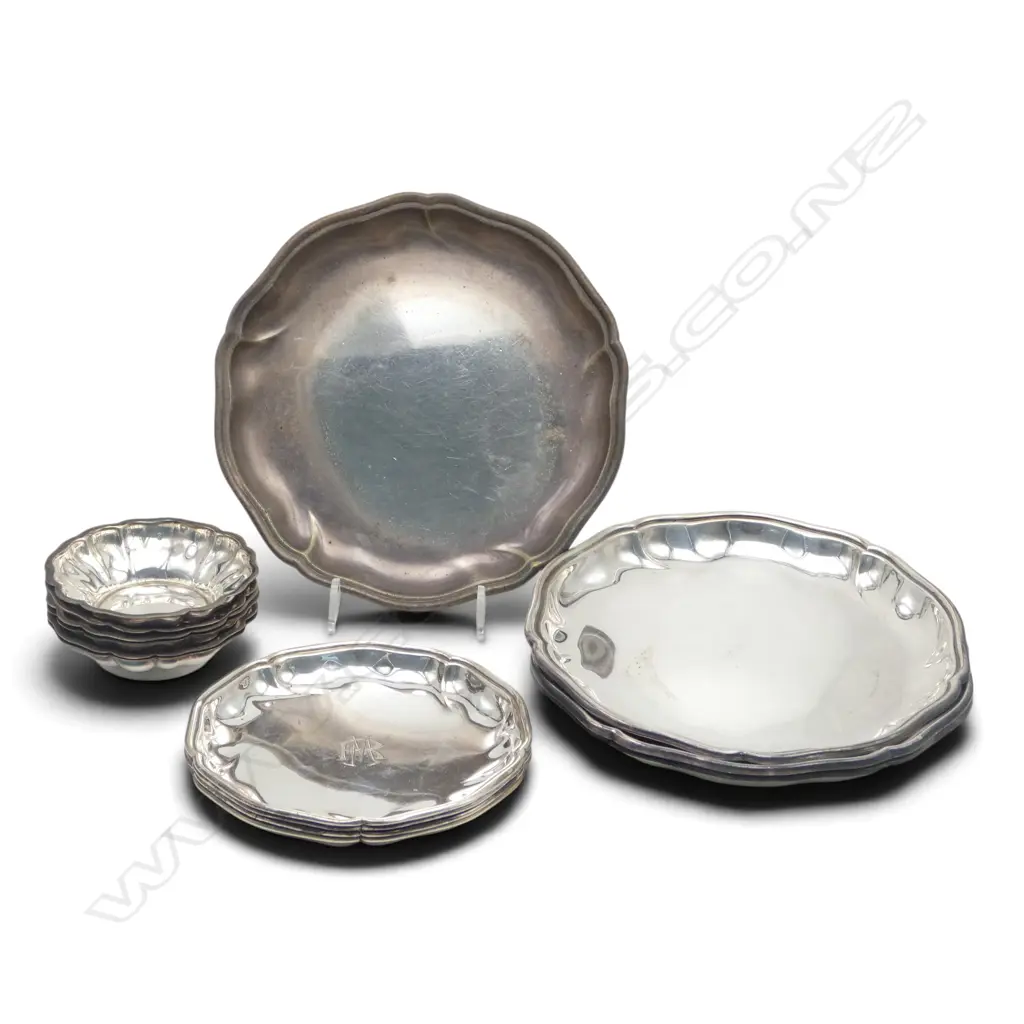 COLLECTION OF 14 GERMAN .835 SILVER DISHES Dia.140mm Image 1++