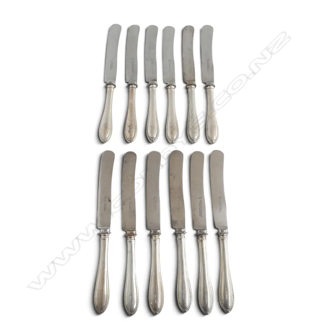 SET 12 LGE bead pattern TABLE KNIVES c.1900 with GERMAN 800 (80%) SILVER HANDLES & steel blades. L.255mm. Image 1++
