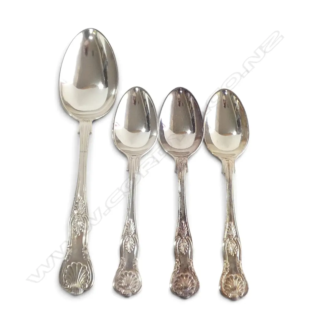 4 PCES STG SILVER, 3 TEASPOONS & DESSERT SPOON 169gms Image 1++