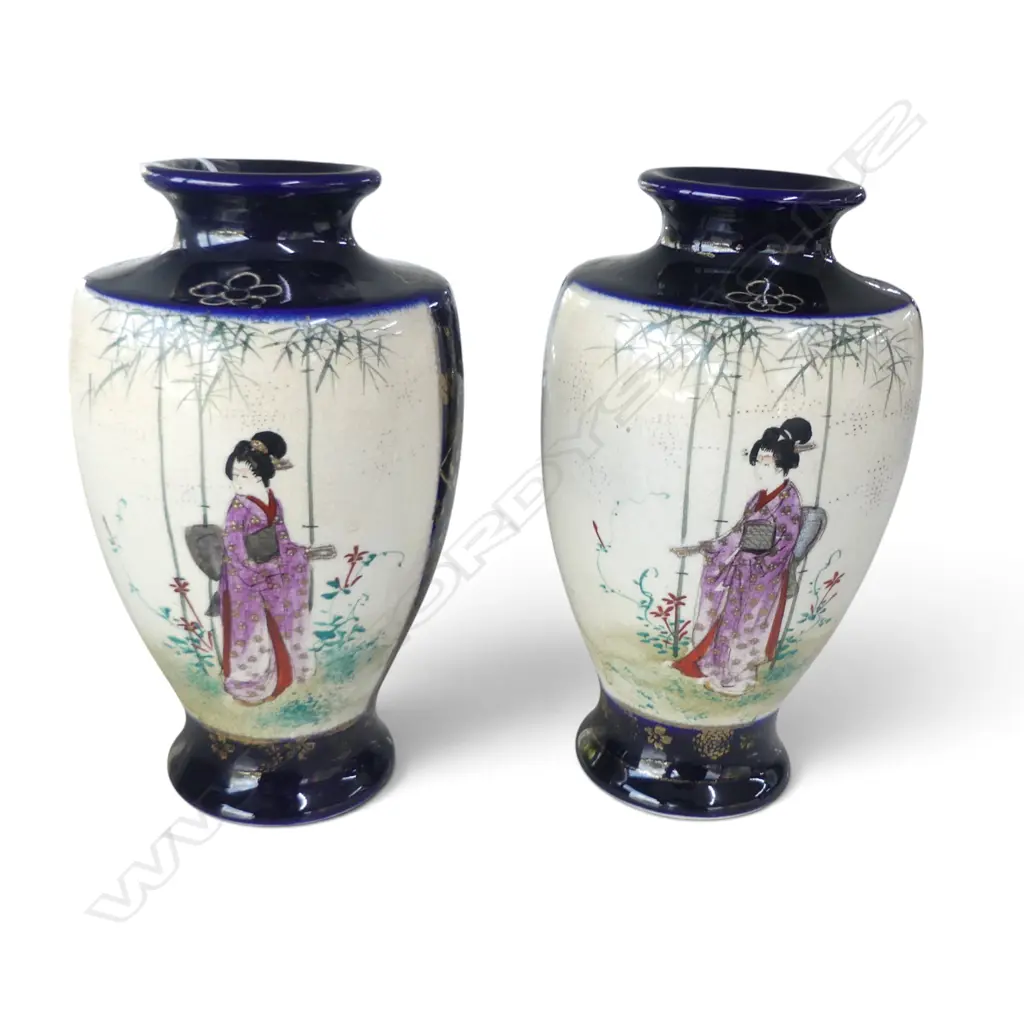 PR SATSUMA VASES (signature for Kusube Sennosuke) H.180mm 1 w. chip to base Image 1++