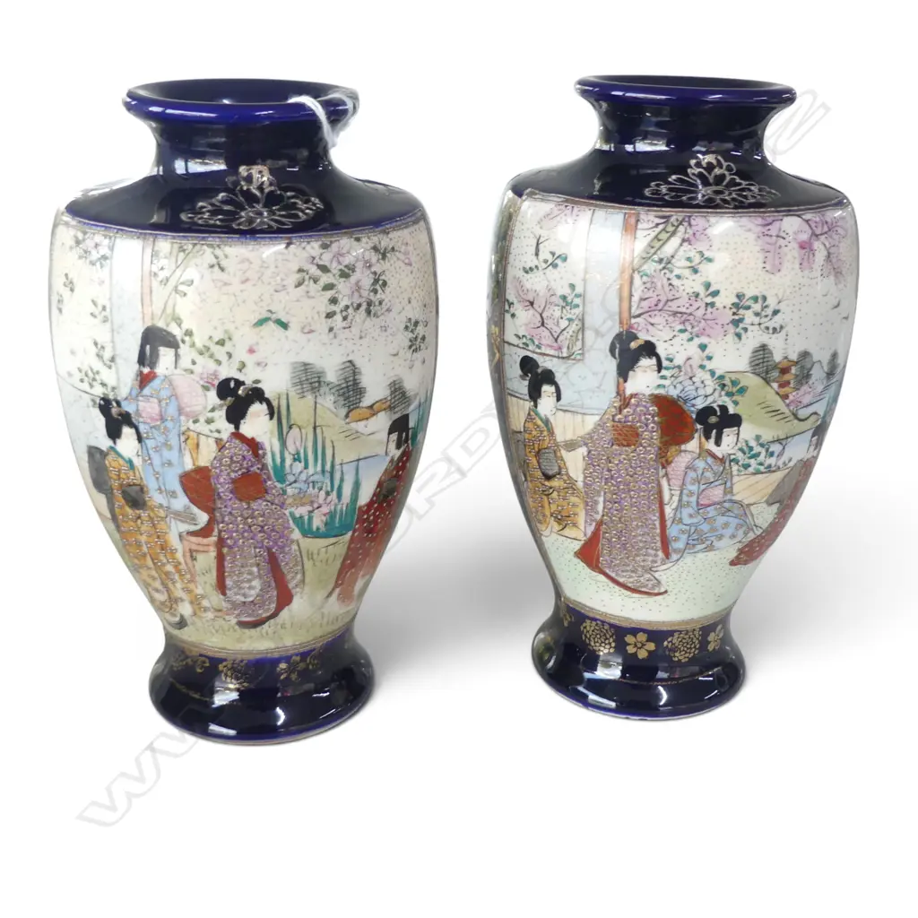 PR SATSUMA VASES (signature for Kusube Sennosuke) H.180mm 1 w. chip to base Image 1++
