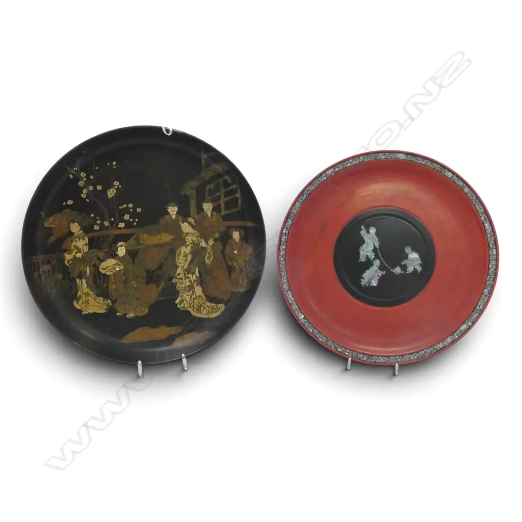 2 old trays: Victorian black lacquer Anglo-oriental tray + red lacquer & mop tray. Image 1++