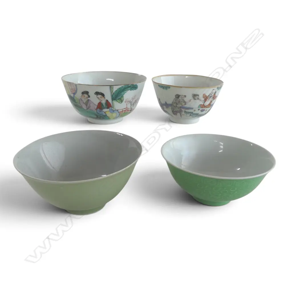 4 ORIENTAL BOWLS, 130mm dia, CHIPS Image 1++