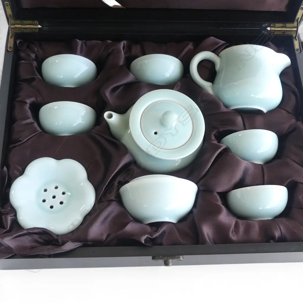 ORIENTAL CELADON TEA SET, CASED W.320mm Image 1++