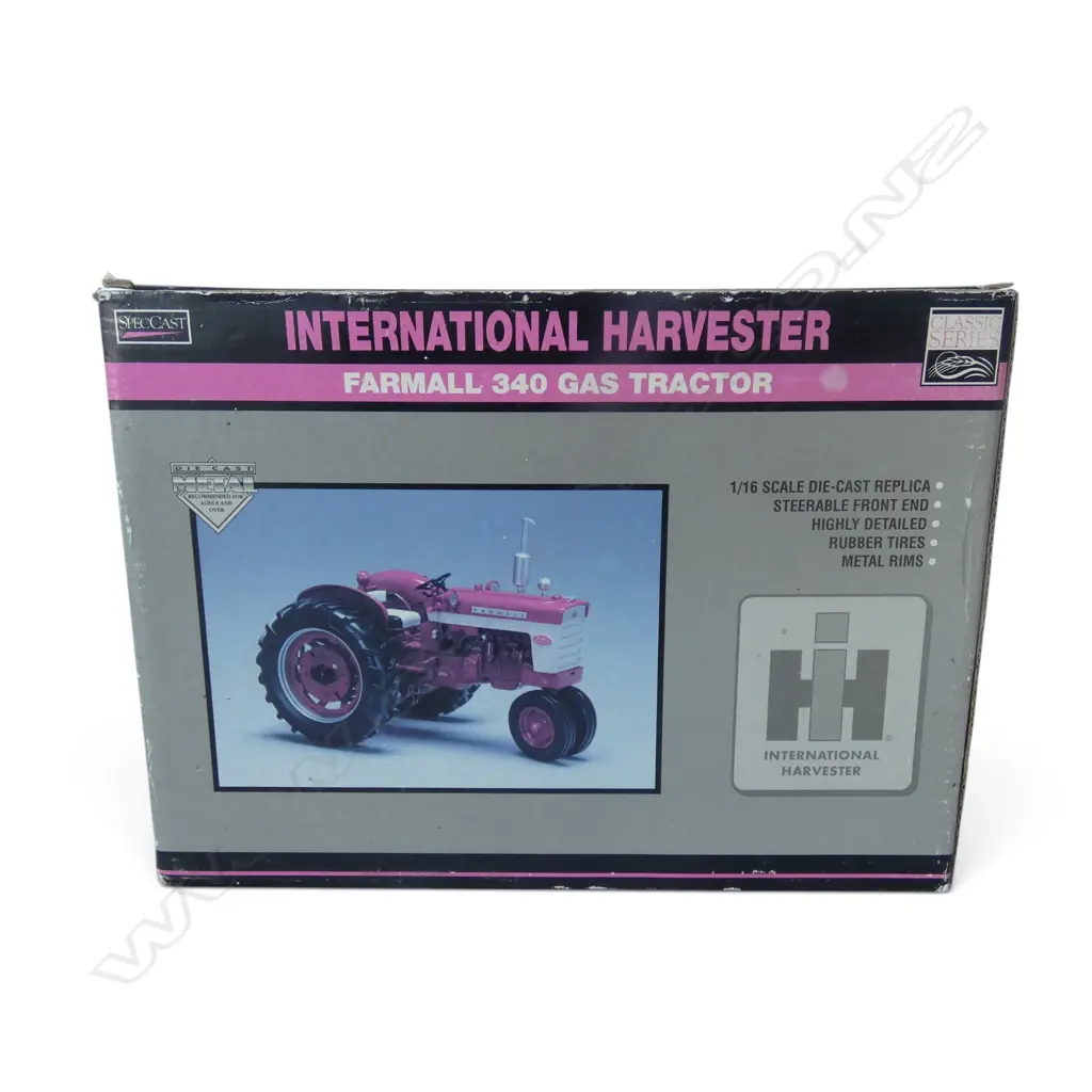 2 MODEL TRACTORS; INTERNATIONAL HYDRO 84 & DAVID BROWN CROPMASTER  Image 1++