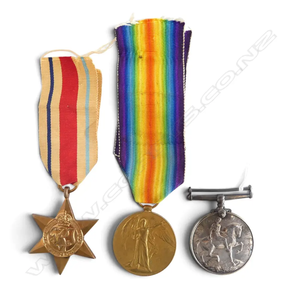 3 WAR MEDALS; AFRICA STAR & 2 WWI FOR 25/455 L/SJT. S J POINTON NZEF Image 1++