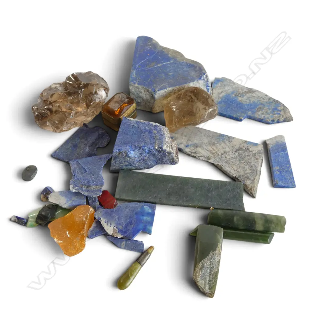 COLLECTION OF LAPIS LAZULI, ROCK CRYSTAL etc Image 1++