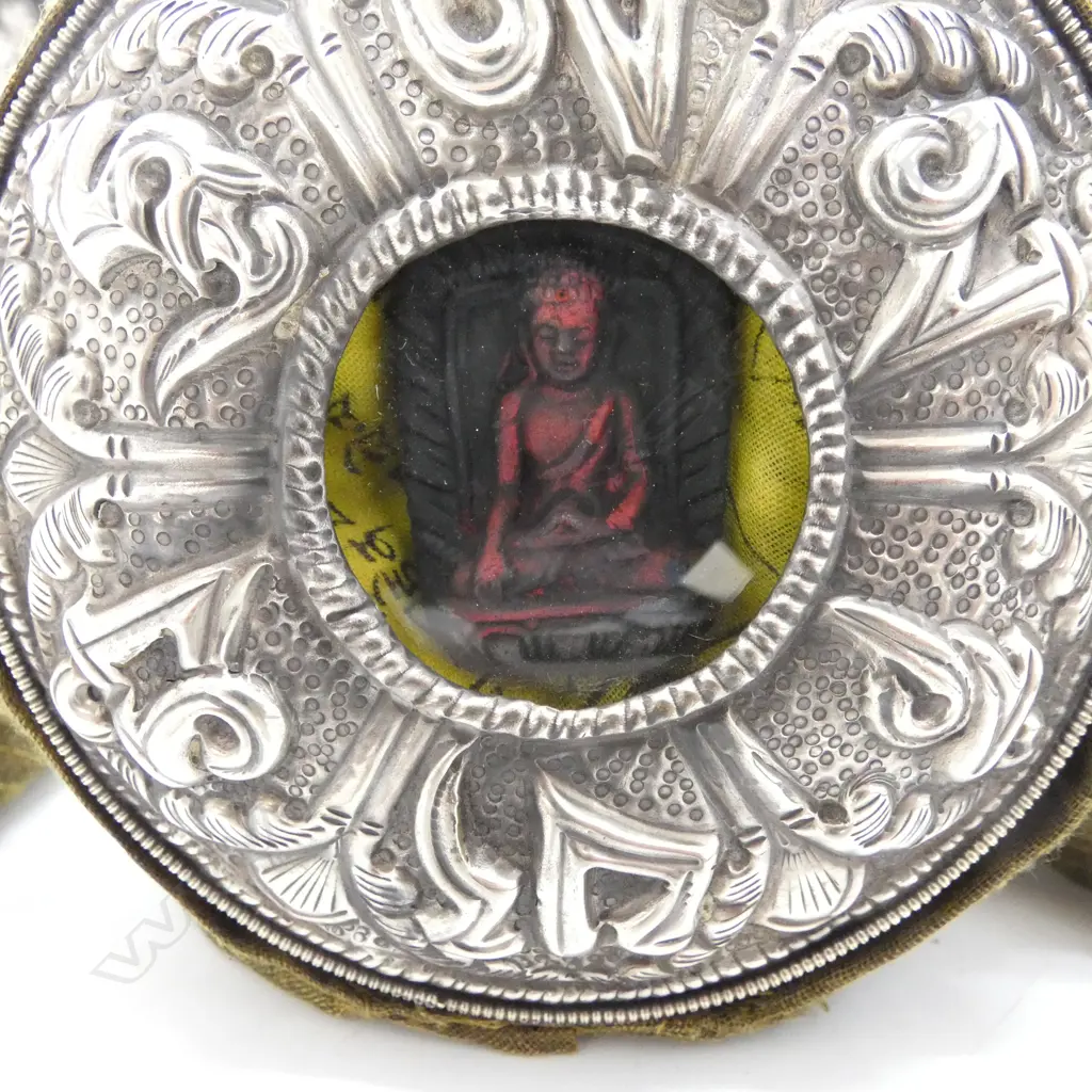TIBETAN GHAU (AMULET BOX) 115mm dia + 2 QUARTZ FIGURES H.155mm chips Image 1++