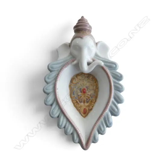 LLADRO 'GANESHA DIYA' ORNAMENT w. box 145mm