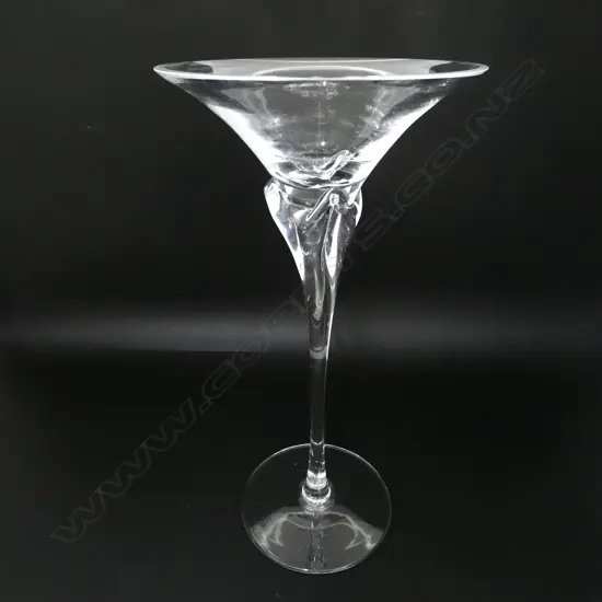 TALL HEAVY HANDBLOWN WRZESNIAK COMPORT W. LABEL, H.405MM D.200MM