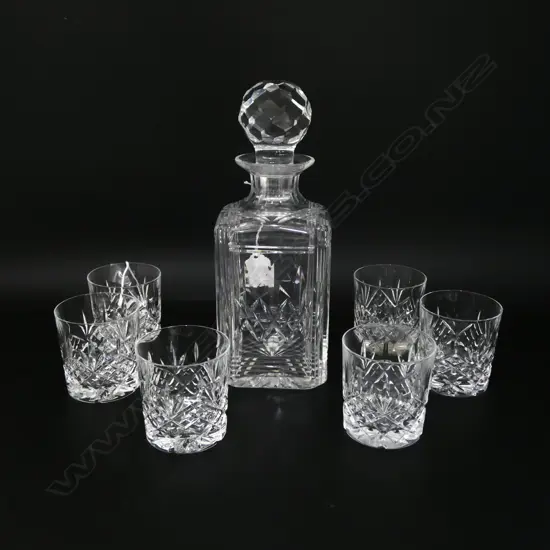CRYSTAL DECANTER w. 6 TUMBLERS H.260mm