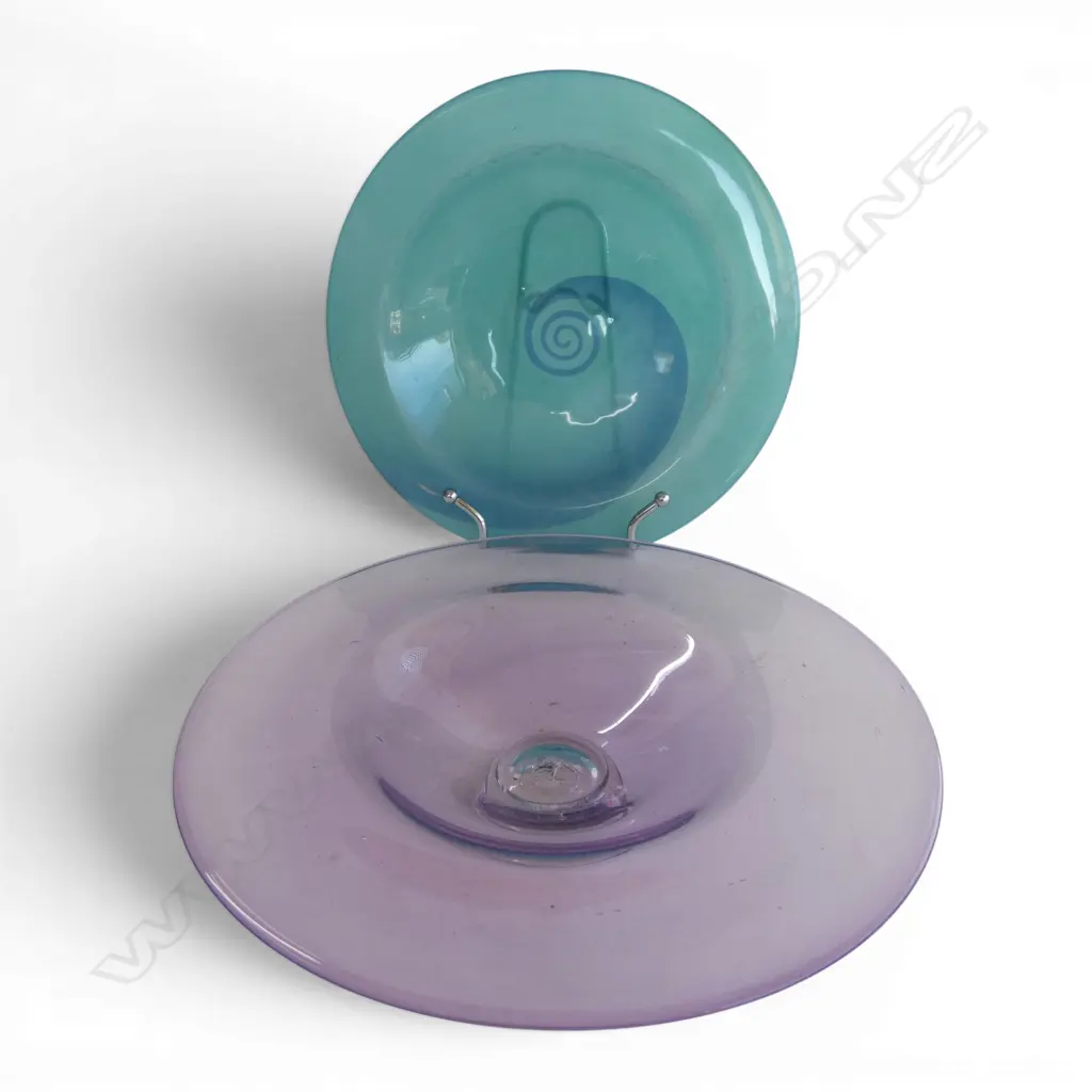TOURQUOSE STUDIO GLASS KORU BOWL ON STAND DIA400MM & MAUVE STUDIO GLASS FOOTED BOWL DIA400MM Image 1++