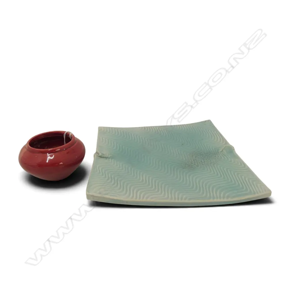 O.C. STEPHENS small RED SQUAT VASE + CHRIS WEAVER blue celadon DISH Image 1++