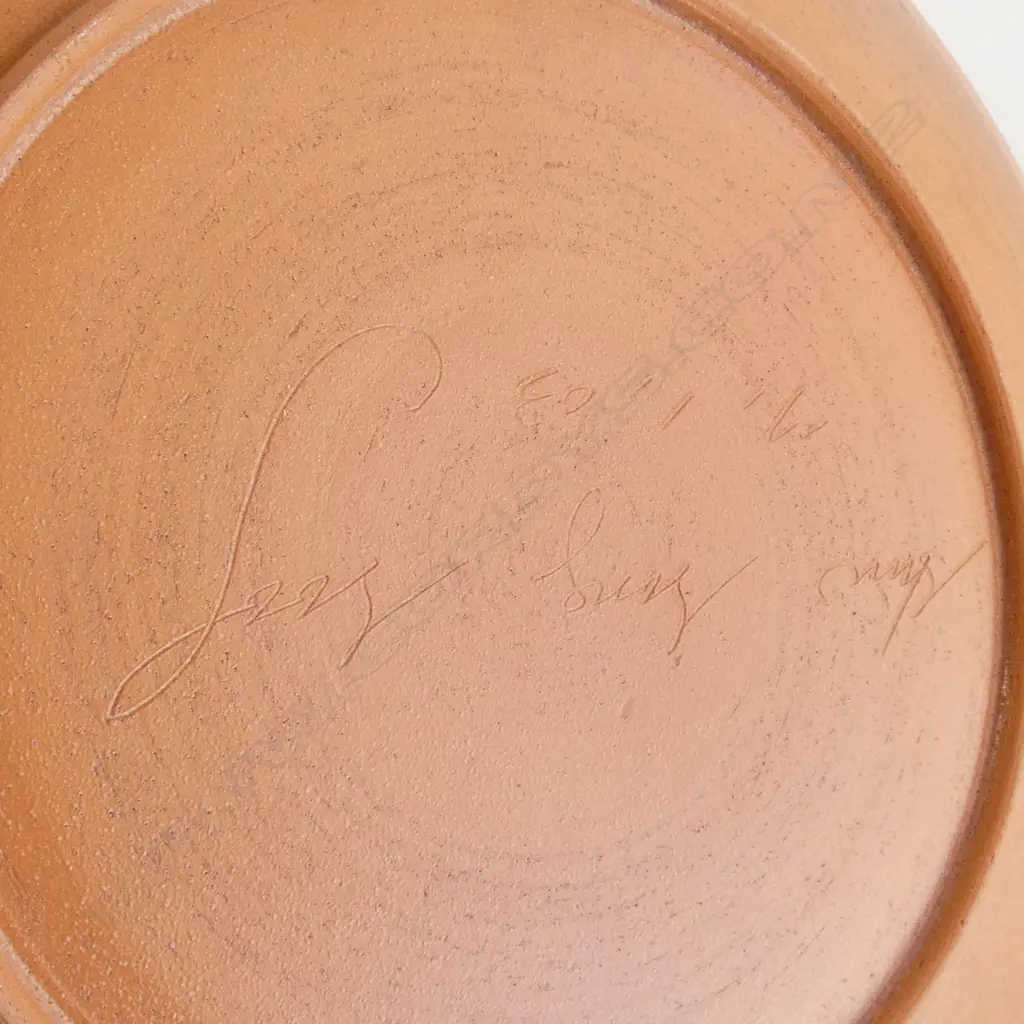 SANG SOOL SHIM WIDE TERRACOTTA DISH w SGRAFFITO KORU DESIGN, Dia.360mm Image 1++
