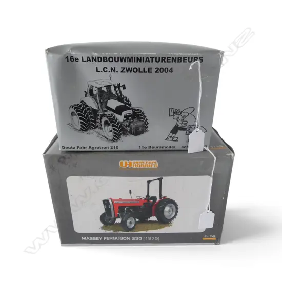 BOXED UNIVERSAL HOBBIES 1:16 1975 MASSEY FERGUSON 230 & 16e LANDBOUWMINIATURENBEURS L.C.N. ZWILLE 2004 TRACTOR