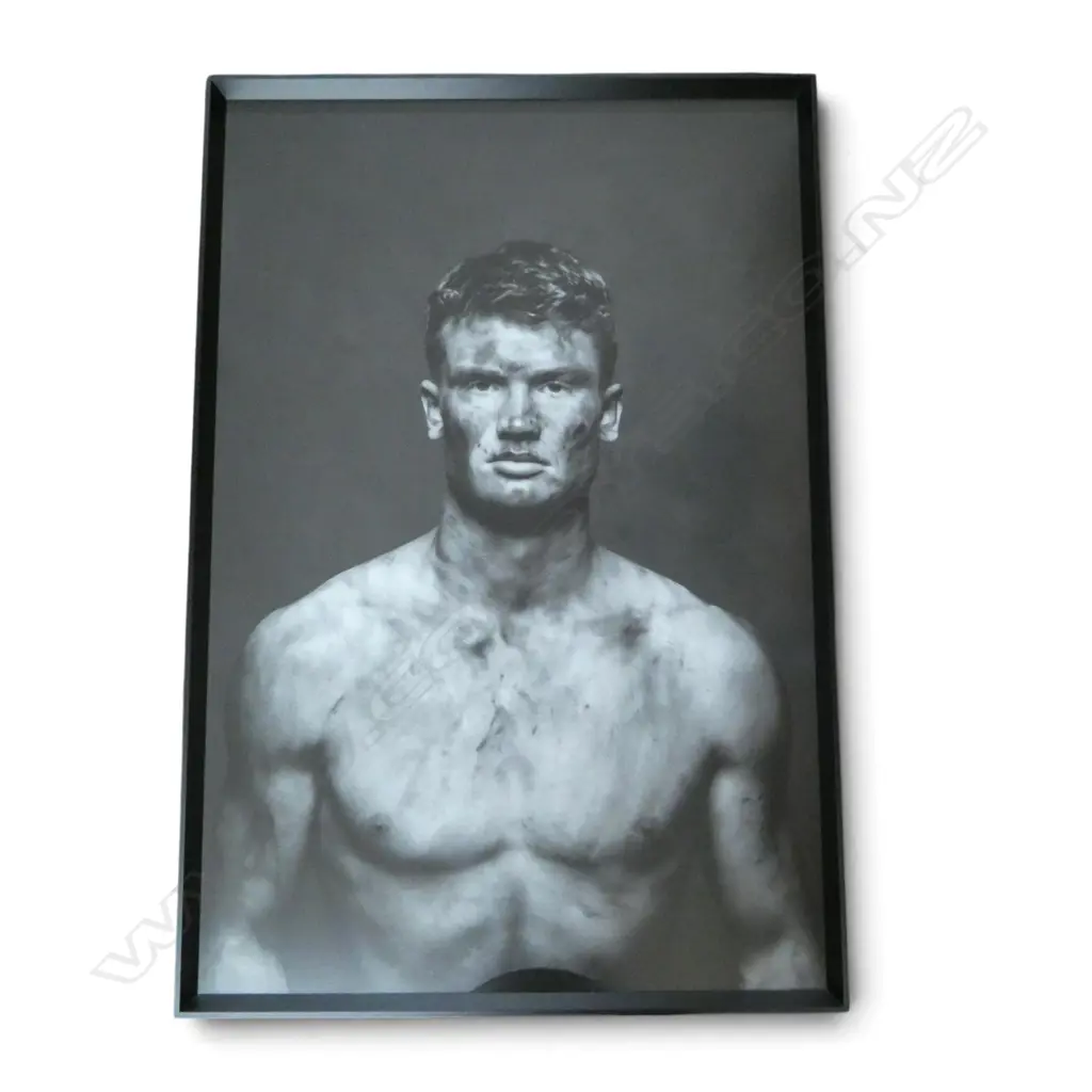 LG BLACK & WHITE PORTRAIT PRINT 1150x765mm Image 1++