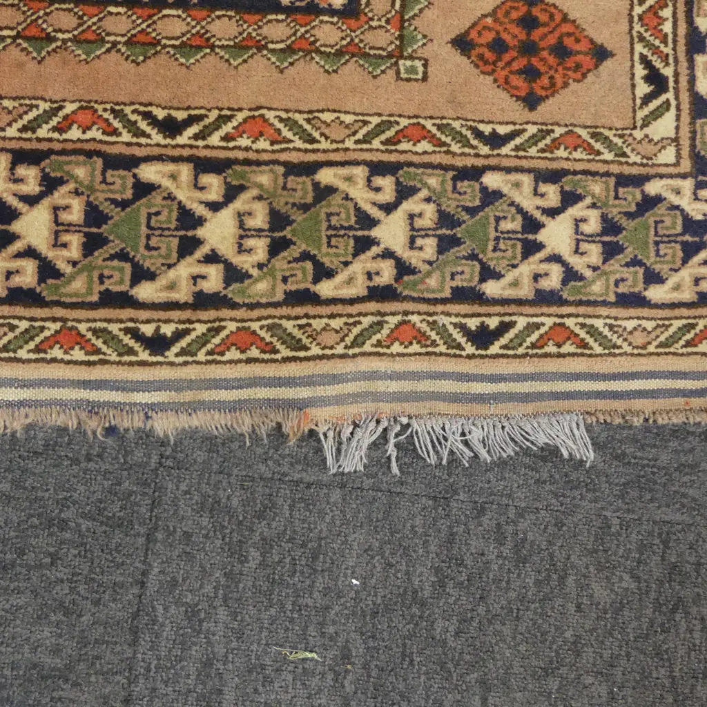 HAND KNOTTED ALL WOOL RUG 1920x1550mm Image 1++