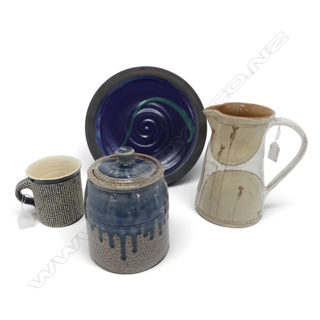 4 PCS NZ POTTERY; HILLSIDE, ANATHOTH, DIDI & CAITLIN MALONEY Image 1++