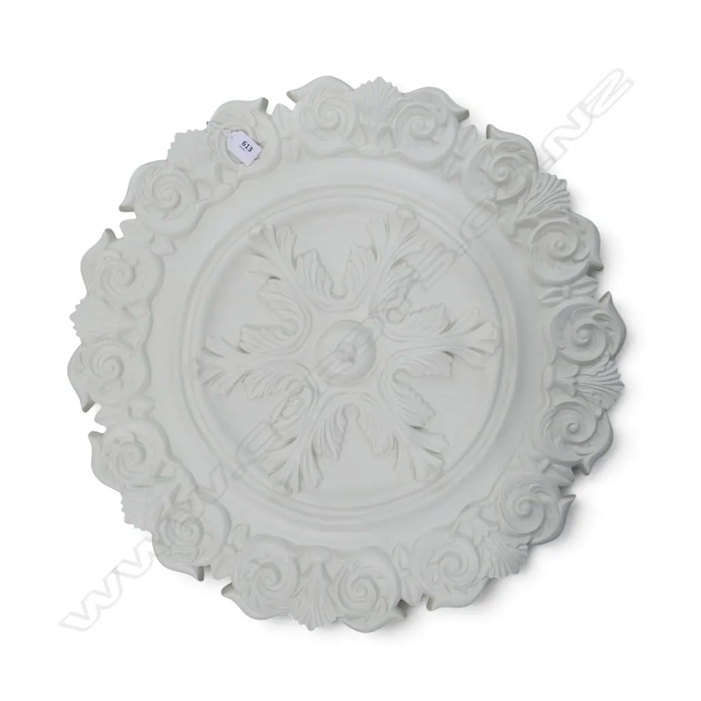 RESIN CEILING ROSE 600mm dia Image 1++