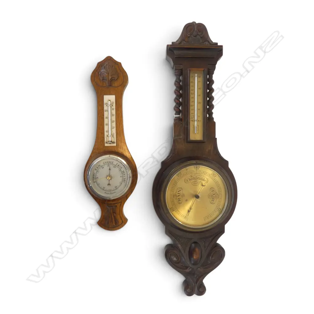 2 BANJO OAK WALL BAROMETERS L.755 / 470mm Image 1++