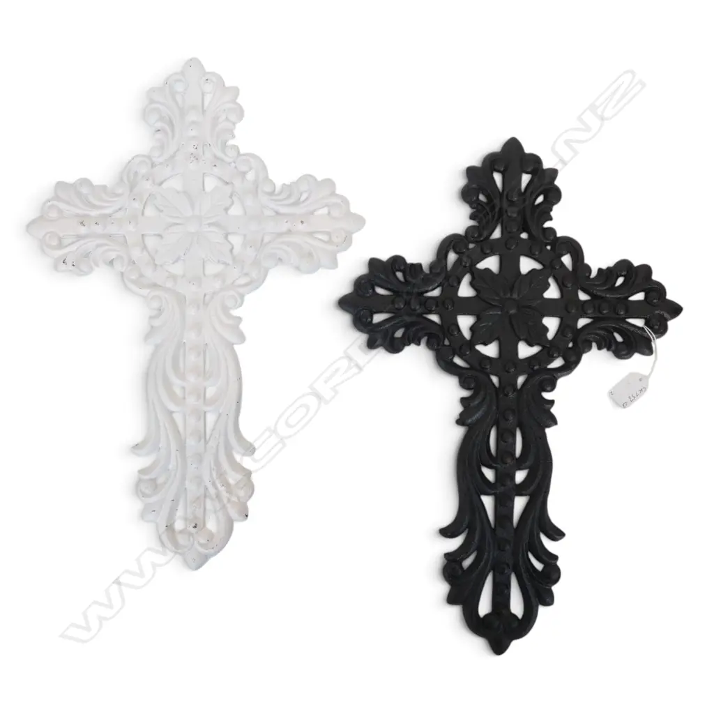 TWO CAST IRON CRUCIFIX H480MM  Image 1++